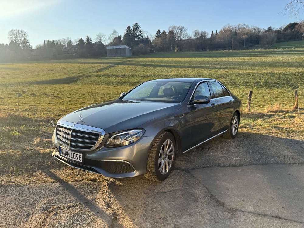 Mercedes-Benz E 220 d 9G-TRONIC Exclusive Multiebeam Facelift