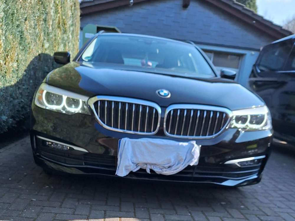 BMW 520 520d+xDrive+Touring+Aut.+Sport+Line