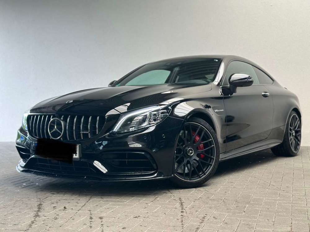 Mercedes-Benz C 63 AMG S Coupe Speedshift MCT 9G