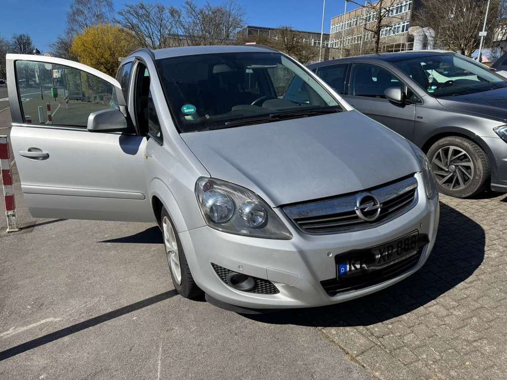 Opel Zafira 1.7 CDTI ecoFLEX Design Edition