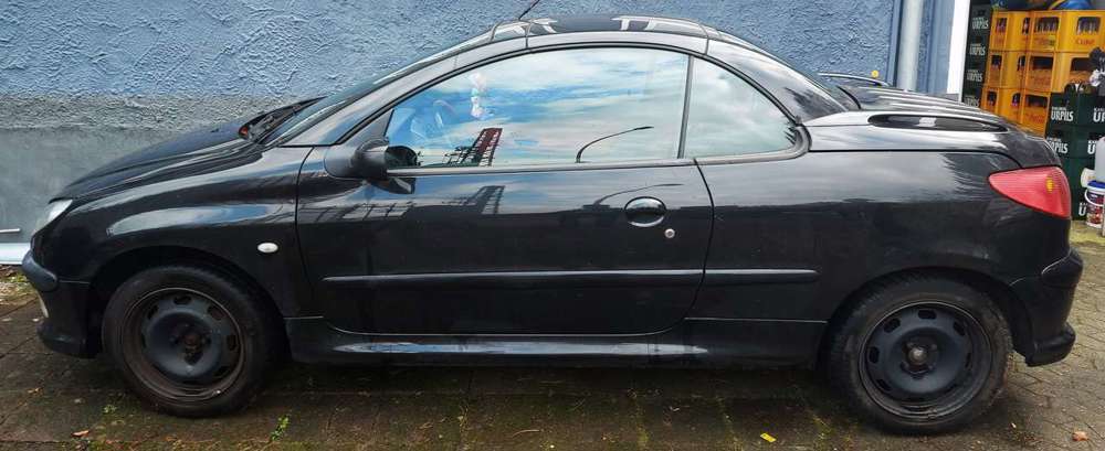 Peugeot 206 206 CC 135 - Tendance - schwarz