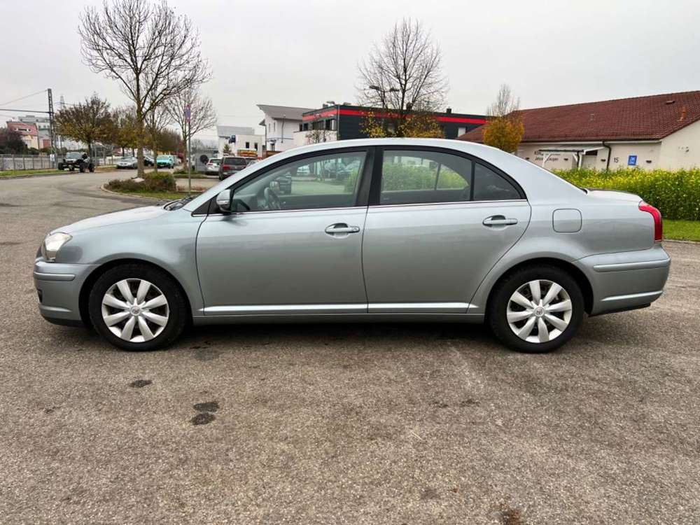 Toyota Avensis Avensis+1.8+VVT-i+AutomatikSol
