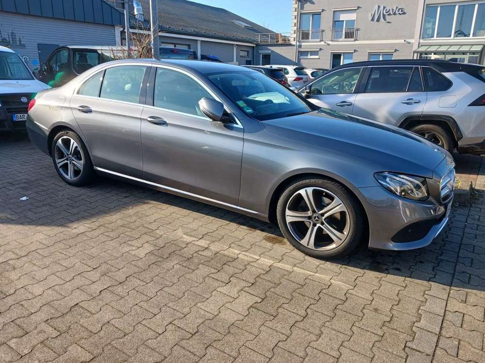 Mercedes-Benz E 220 E-Klasse Diesel d 9G-TRONIC