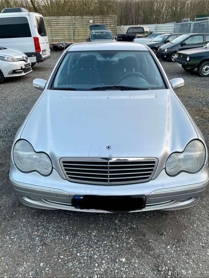 Mercedes-Benz C 180 Avantgarde
