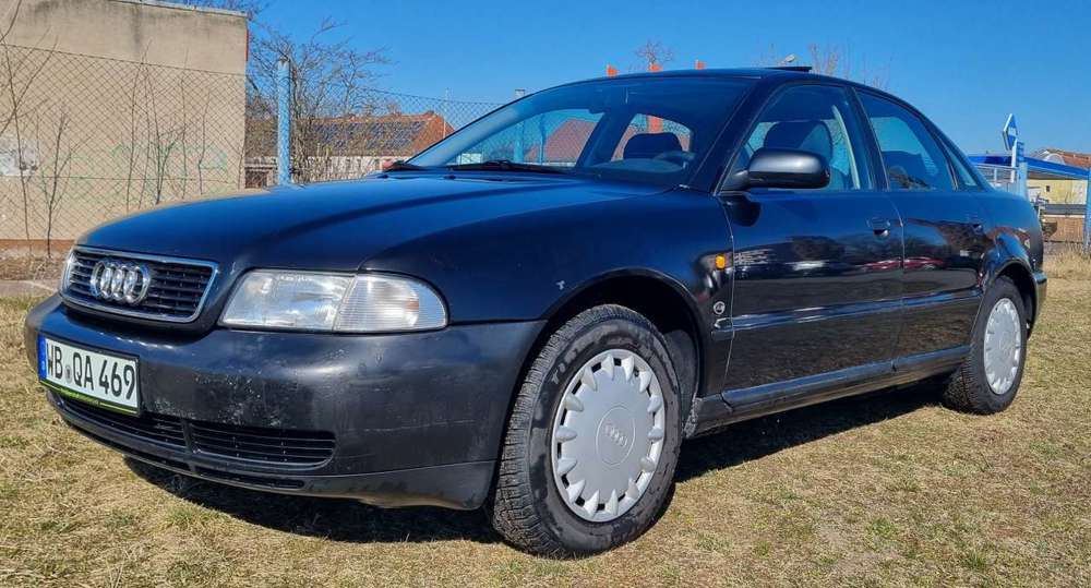 Audi A4 * Klimaautomatik * Schiebedach * AHK * TÜV