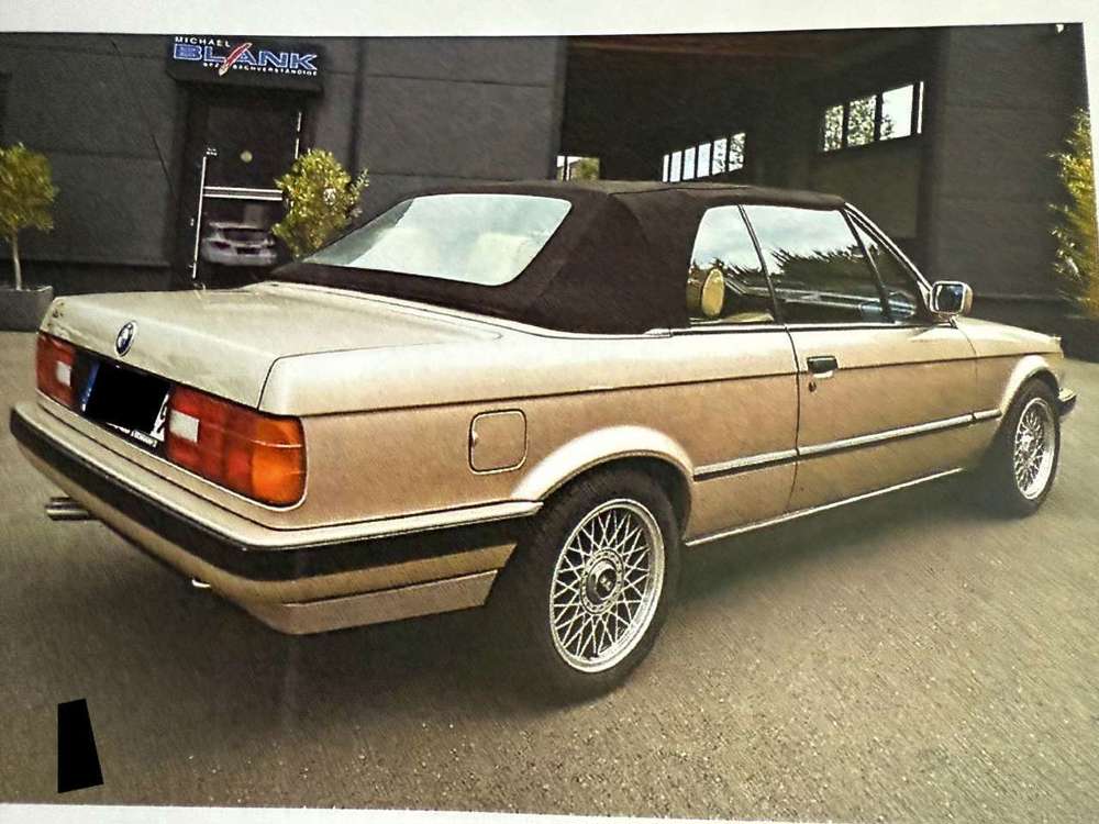 BMW 320 320i