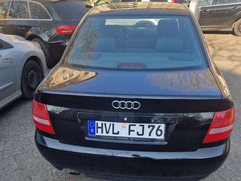 Audi A4 A4+1.6