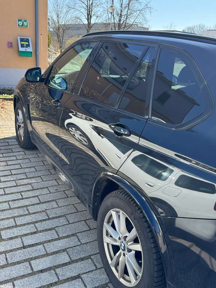 BMW X5 xdrive30d Experience 258cv auto