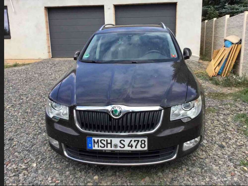 Skoda Superb Superb Combi 2.0 TDI Elegance