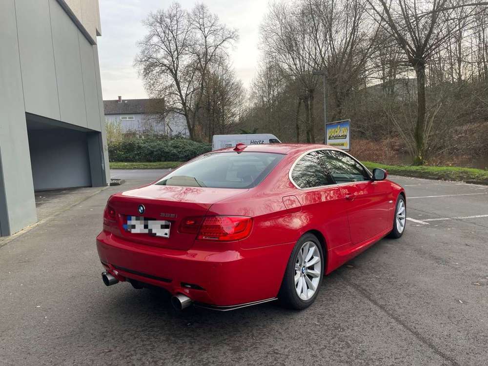 BMW 335 335i Coupe