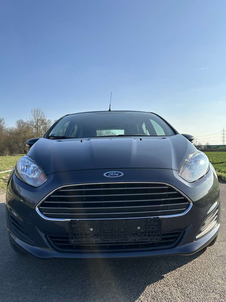 Ford Fiesta 1.25 SYNC Edition *1. Hand*Scheckheft*22tkm*SHZ*