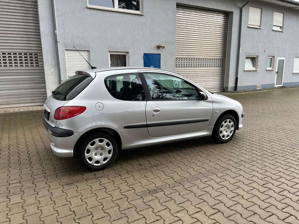 Peugeot 206 206 3-Türer 75 Grand Filou Cool