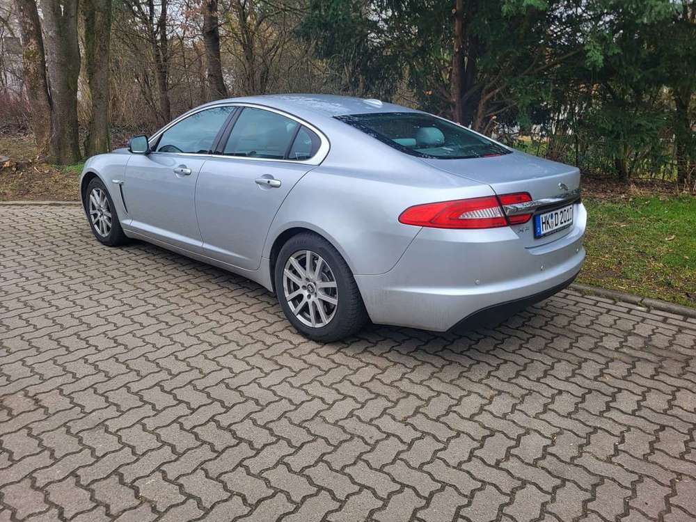 Jaguar XF 2.2 Diesel
