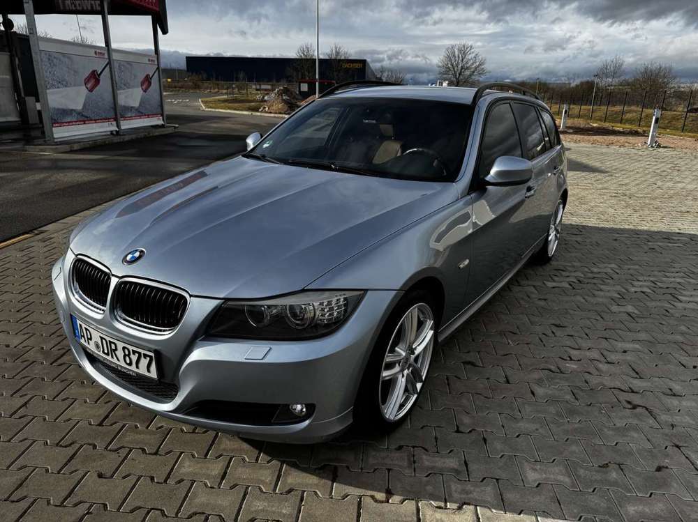 BMW 320 320d Touring