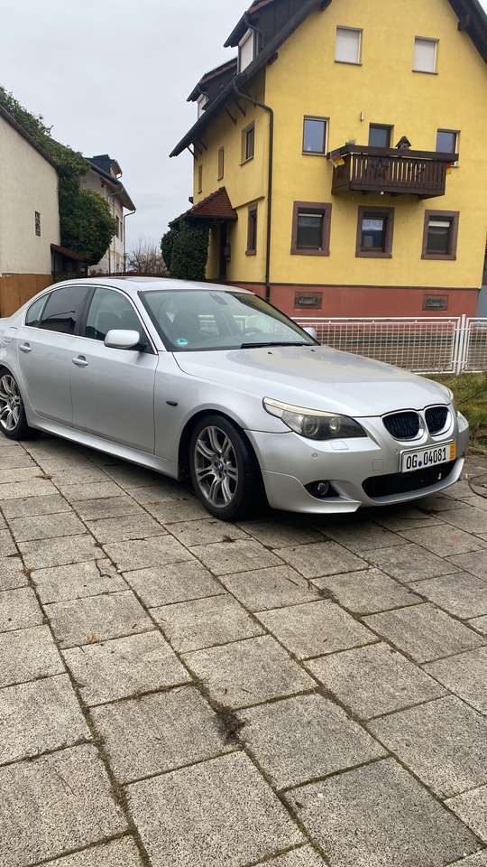 BMW 525 525i