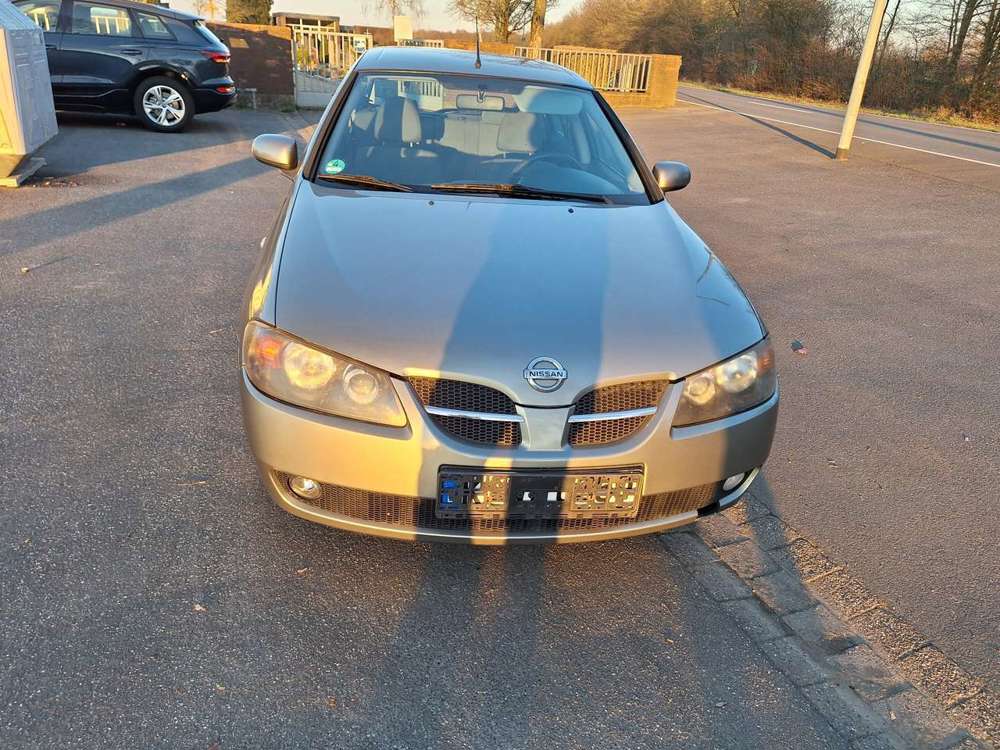 Nissan Almera 1.5 acenta