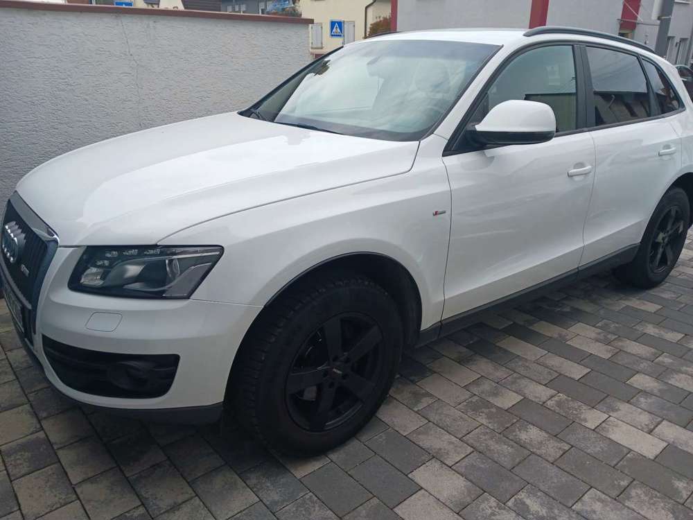 Audi Q5 2.0 TDI (125 kW) quattro S-line