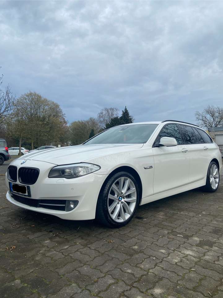 BMW 520 520d Touring Sport-Aut. Harman/Kardon Neue TÜV