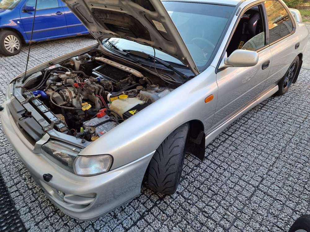 Subaru Impreza 2.0 4WD GT