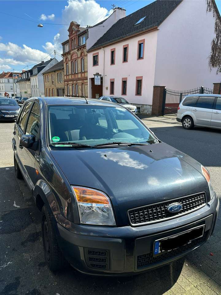 Ford Fusion Style