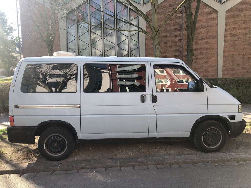 Volkswagen T4 Transporter mit Campingausbau