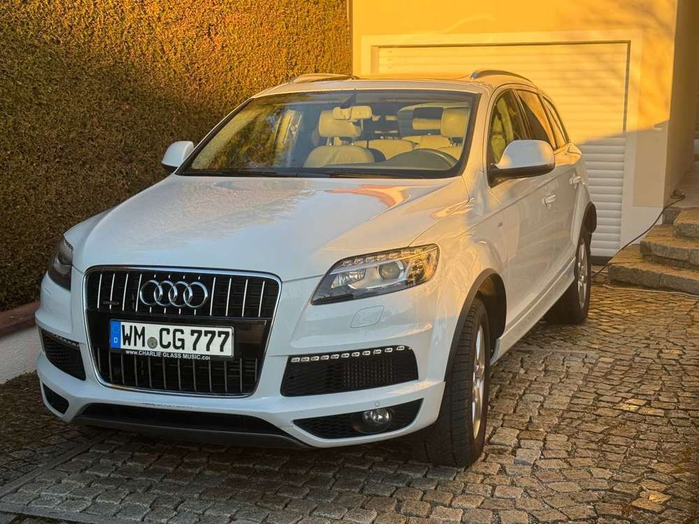 Audi Q7 Q7 S-Line 3.0 TDI DPF quattro tiptronic, AHK