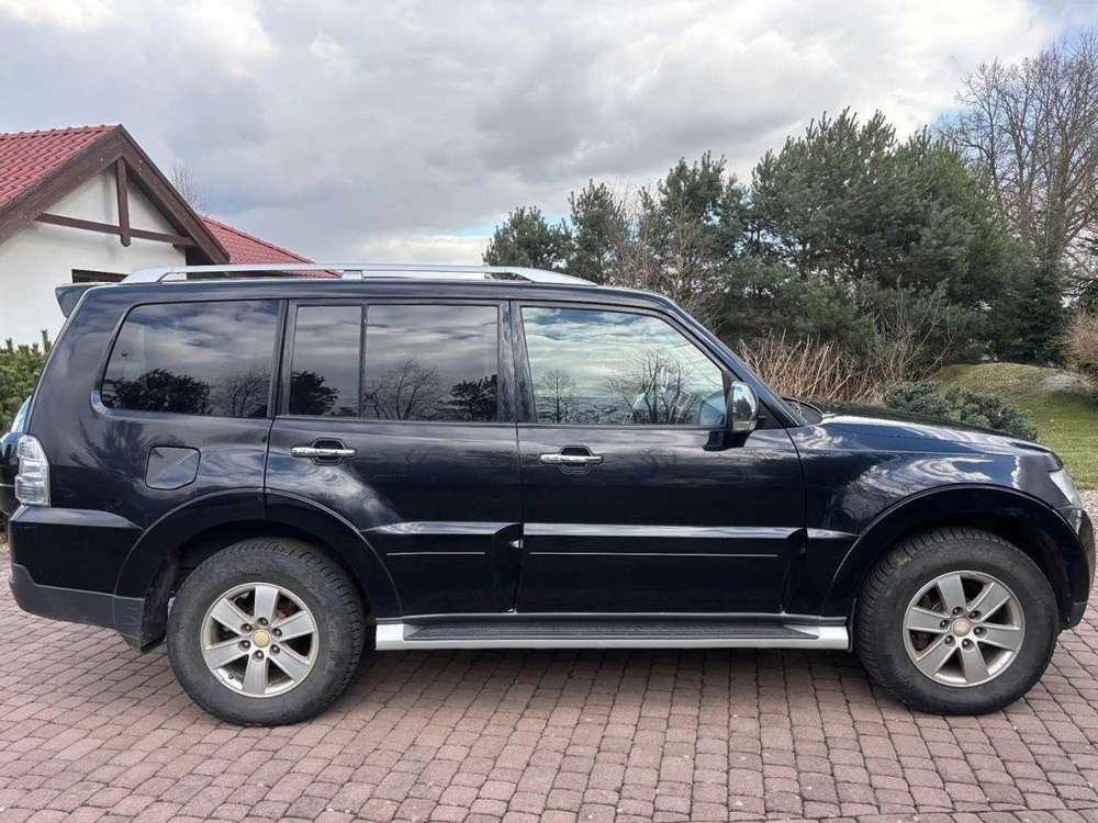 Mitsubishi Pajero Pajero 3.2 DI-D AutomatikInvite