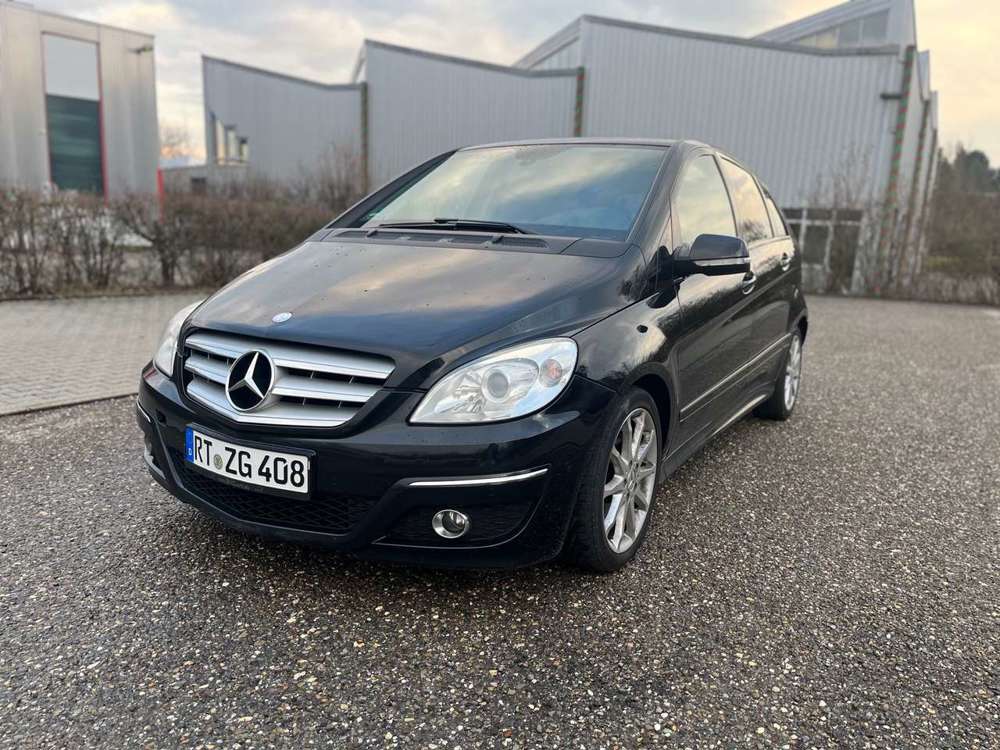 Mercedes-Benz B 180 /Automatik/AHK/Vollleder/TÜV.02.27