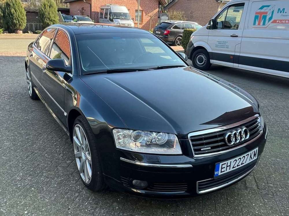 Audi A8 A8 4.2 quattro Langversion