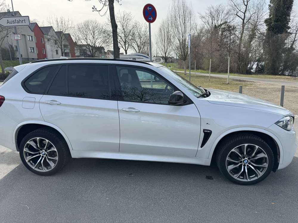 BMW X5 X5 xDrive30d*M-Sport*PANO*360°*HUD*HK!