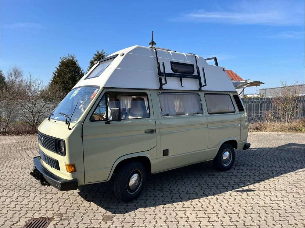 Volkswagen T3 Reimo Hochdach Camper mit Surfrack
