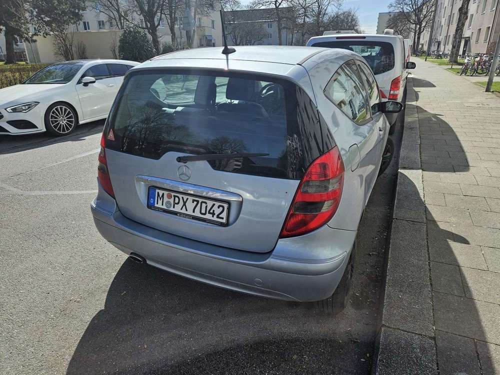 Mercedes-Benz A 180 CDI Avantgarde Edition 10