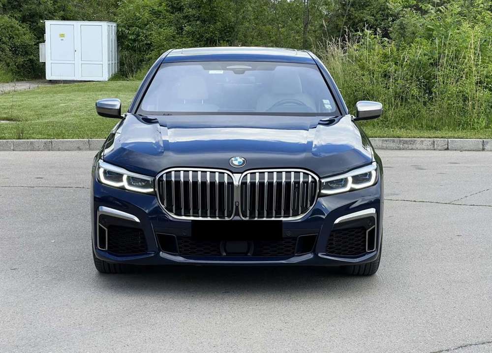 BMW 760
