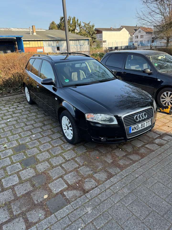Audi A4 Avant 3.0 TDI DPF quattro