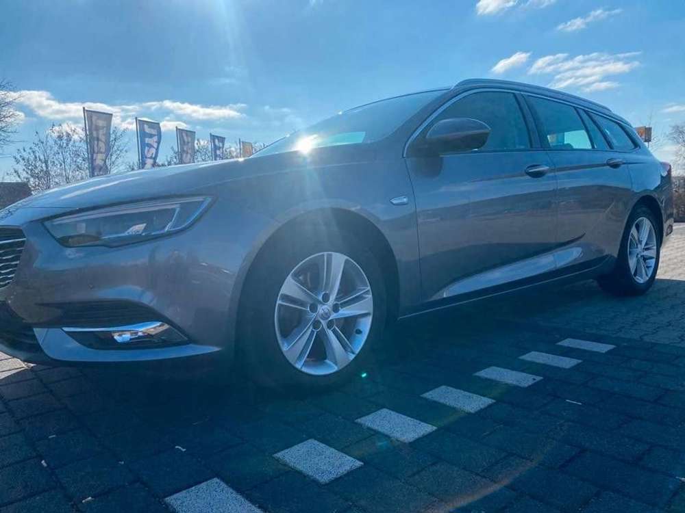 Opel Insignia Insignia+Sports+Tourer+2.0+Diesel+Business+Innovat