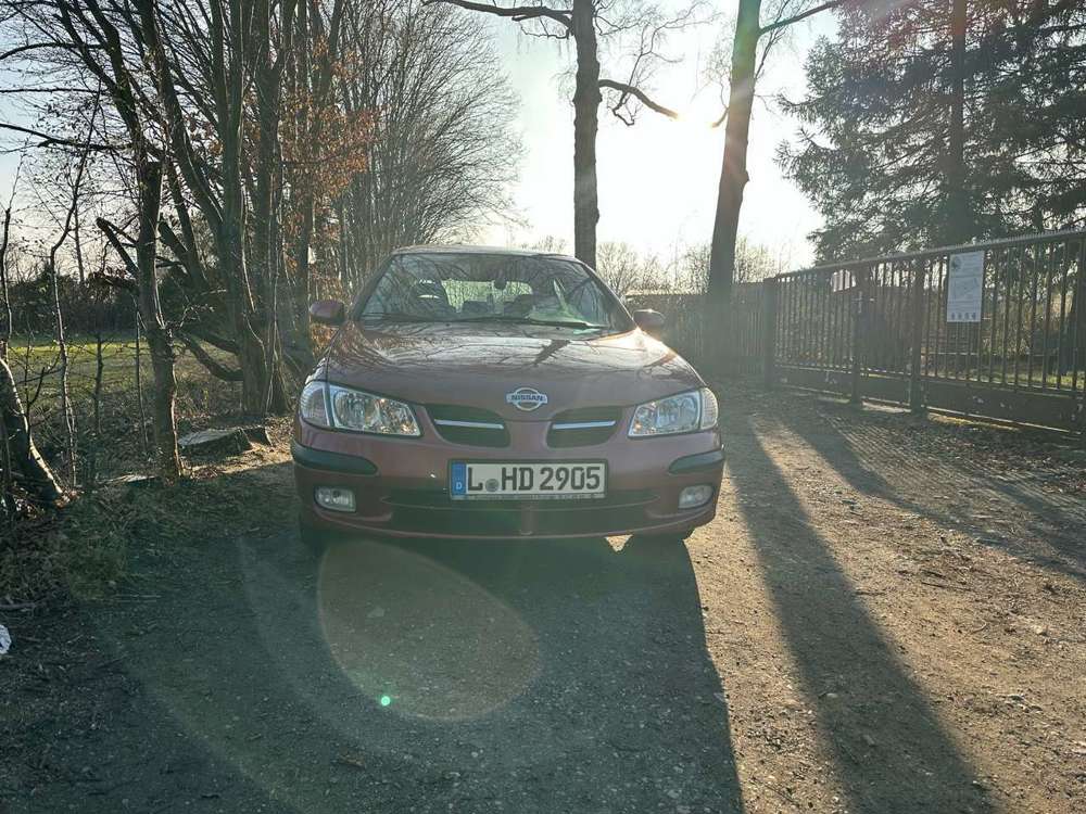 Nissan Almera 1.5 Comfort