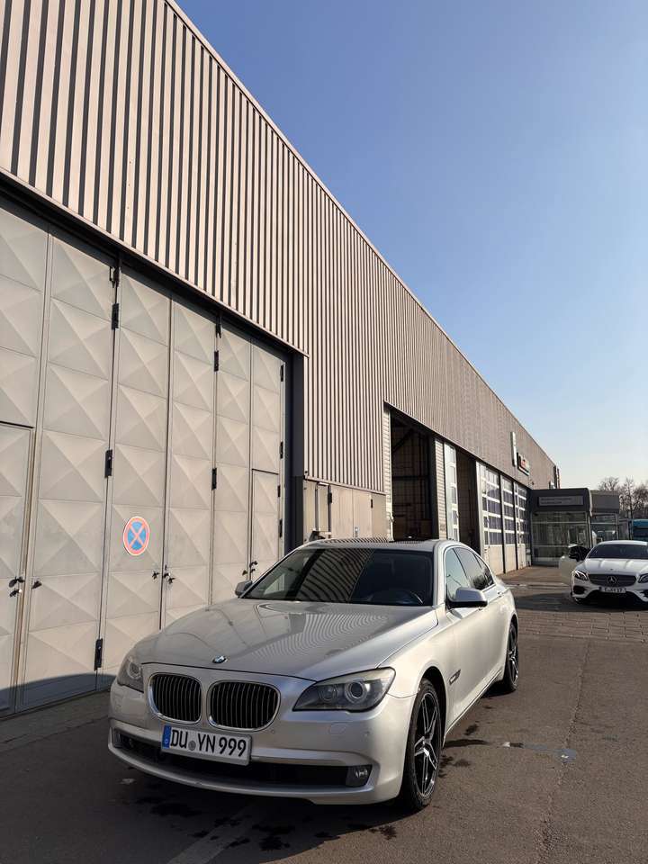 BMW 730 730d