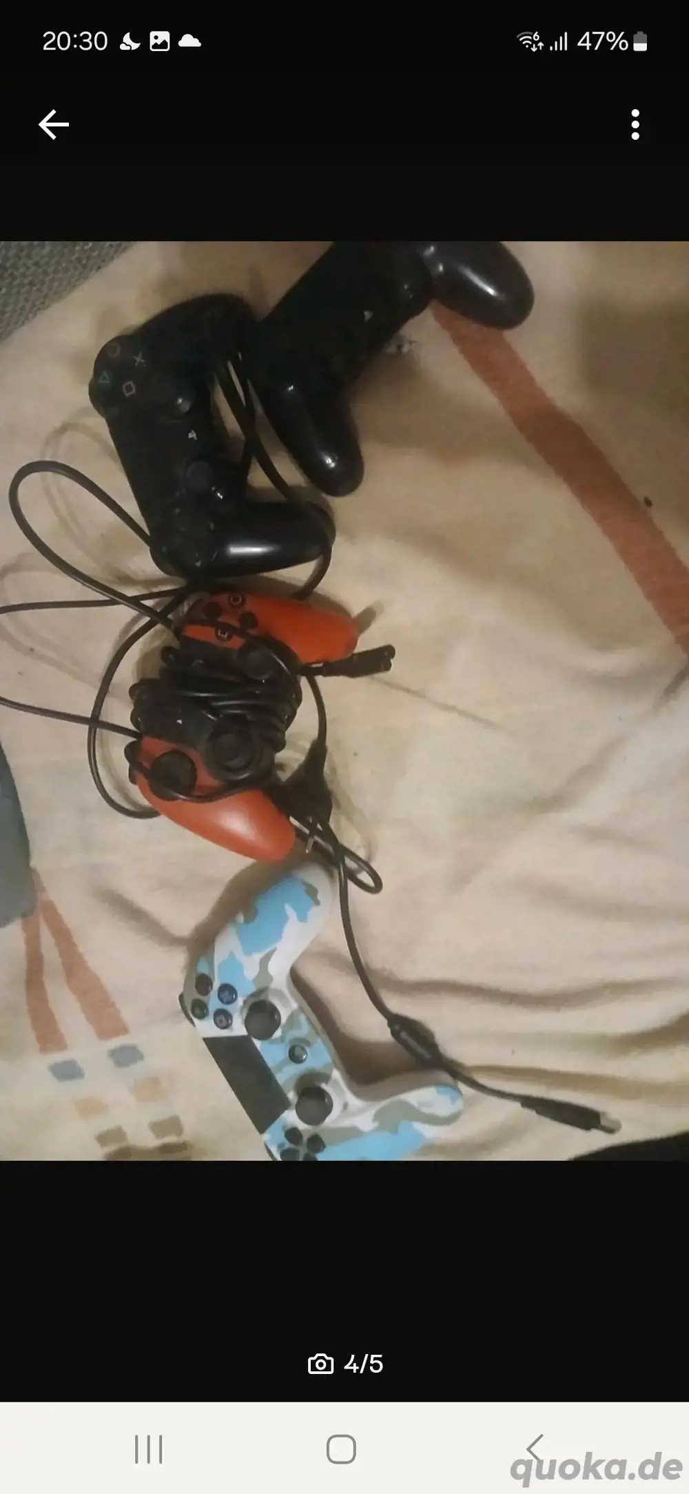 pS4 + Spiele Und Controller 