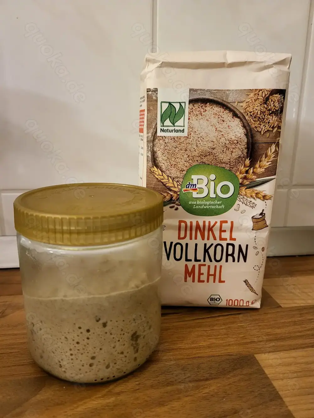 Sauerteig aus Bio Dinkelvollkornmehl Starter Anstellgut VERSAND