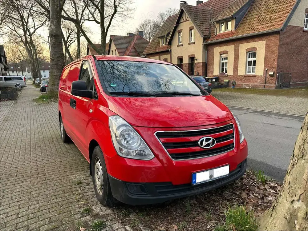 Hyundai H-1 H-1 GRAND STAREX Euro5 Klima 6-Gang