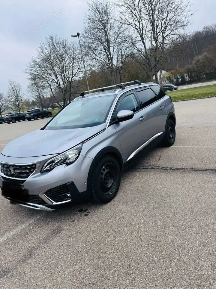 Peugeot 5008 180 EAT8 Allure Allure