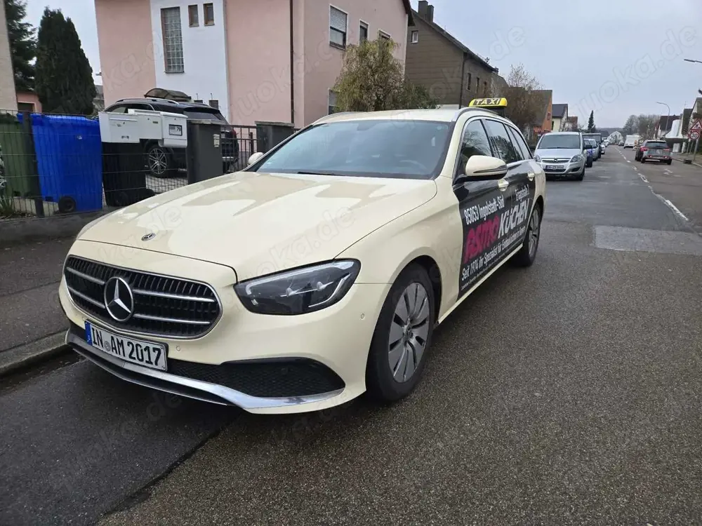 Mercedes-Benz E 200 d T 9G-TRONIC Avantgarde
