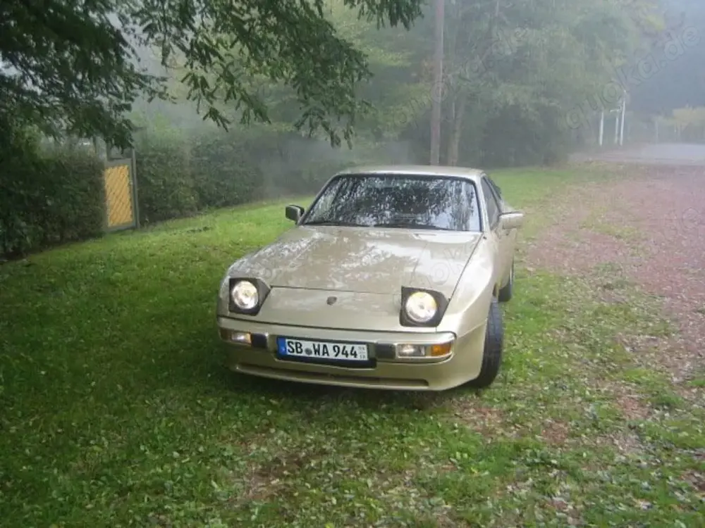 Porsche 944 944 aus dem Jahr 1982 Targa