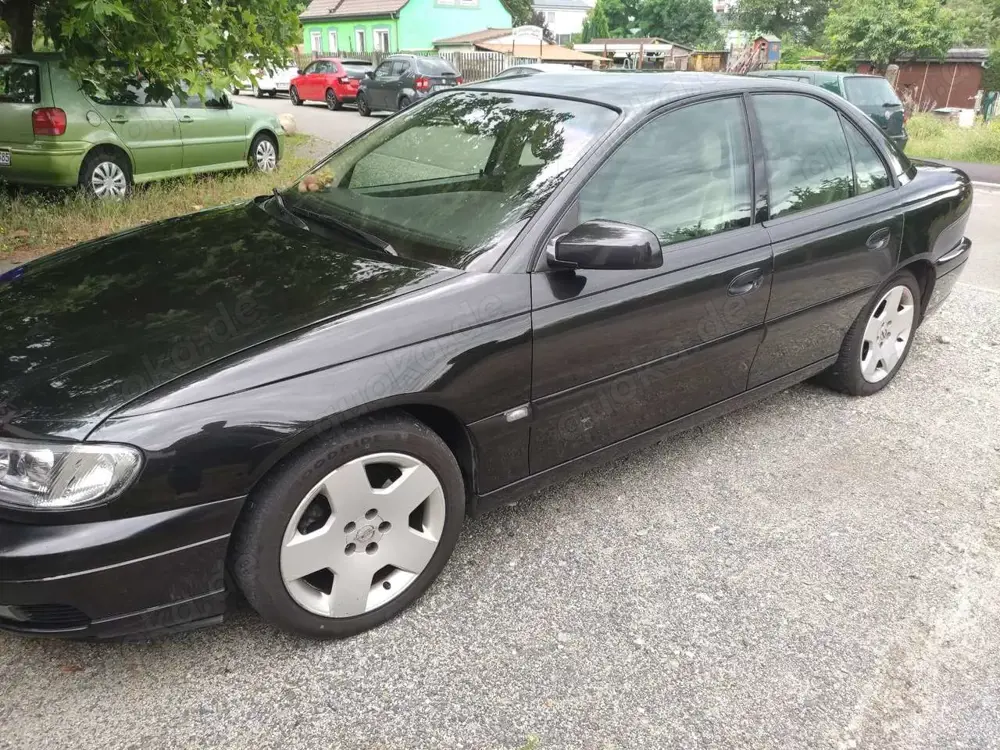 Opel Omega 2.6 V6 Executive