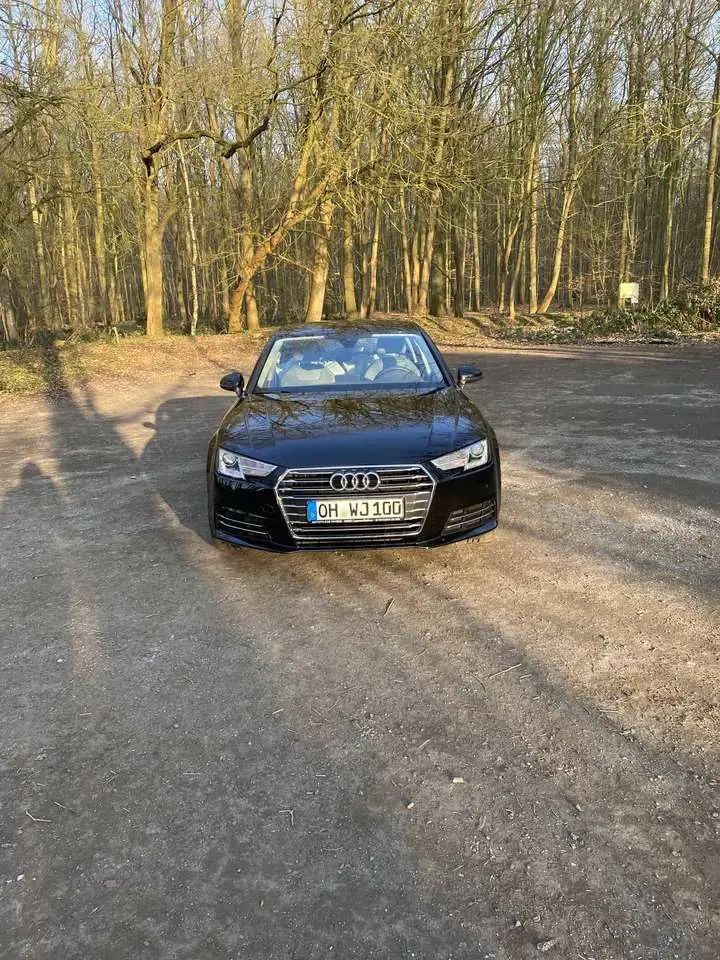 Audi A4 design