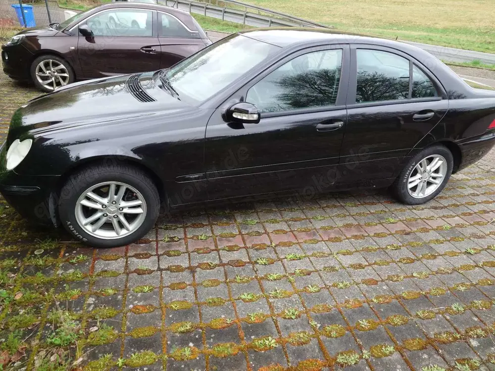 Mercedes-Benz C 240 C 240 (203.061)