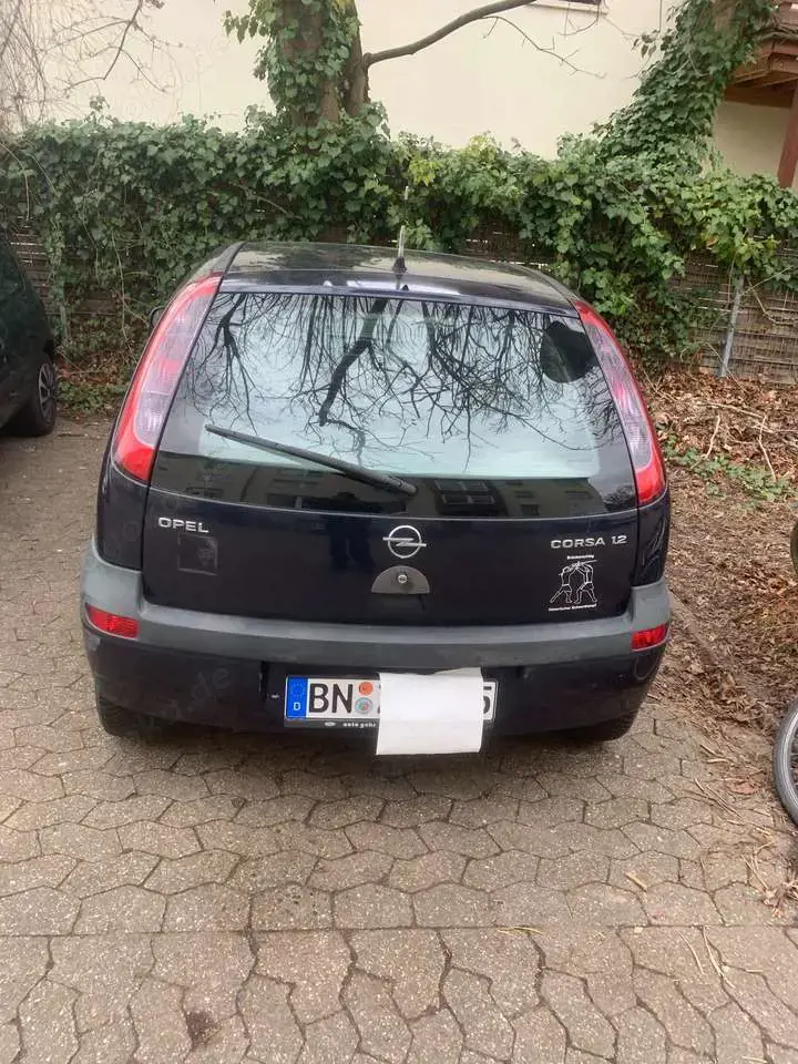 Opel Corsa 1.2i 16V Viva