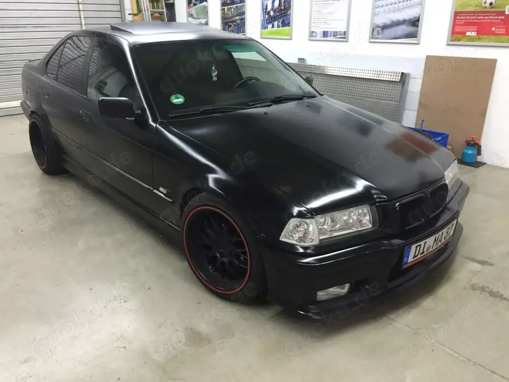 BMW 325 325i M-Paket