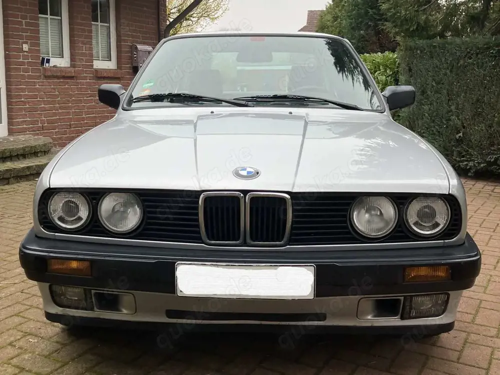 BMW 320 320i e30 6 Zyl. Schiebed. Anhk. 4-türig, Tüv