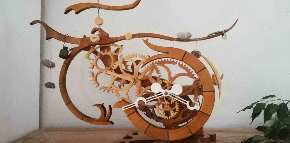 Clock wooden gear clock Holz Uhr